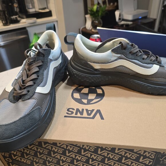 Vans Ultrarange Neo Vr3 Exo Low Green Hiking Shoe Sneaker Boot Mens US SZ 10 NEW - Picture 3 of 8